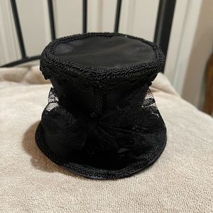 Black satin pin on style steampunk hat